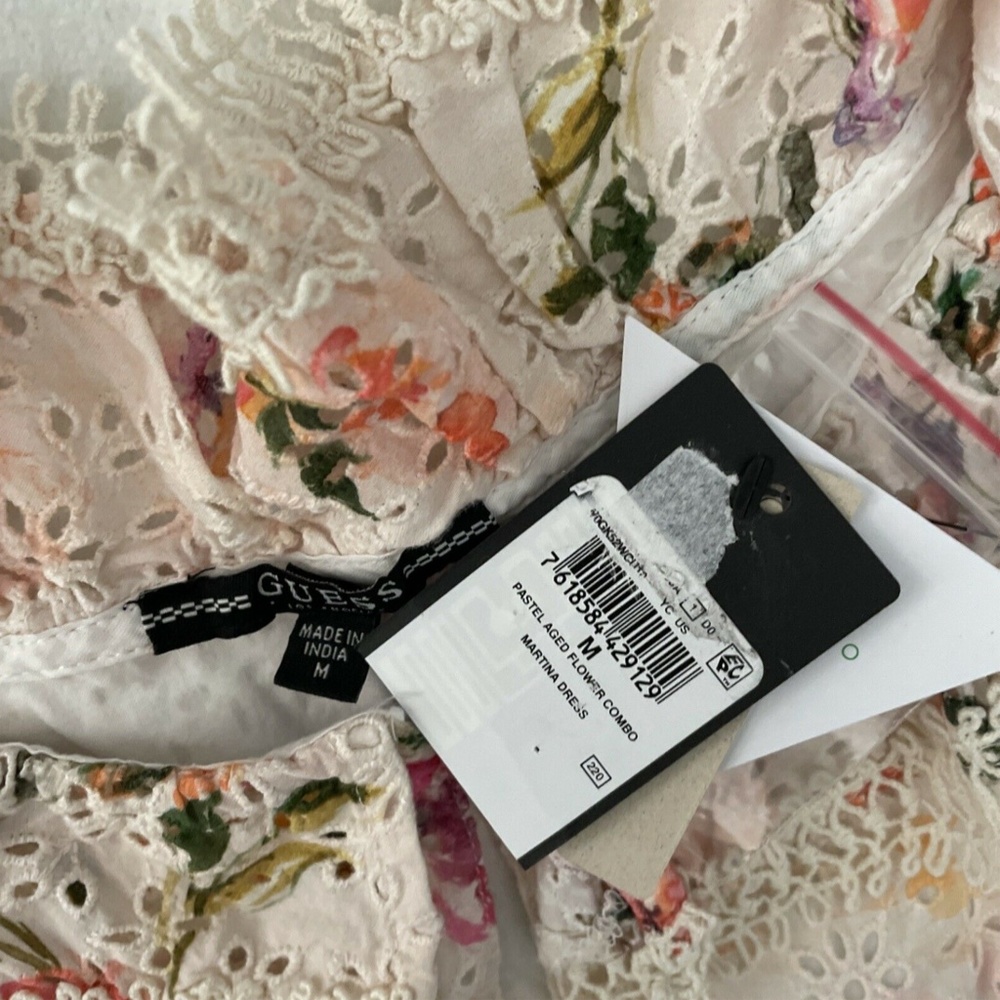 NWT GUESS [SZ Medium ] Martina Aged Floral‎ Cotton Eyelet Dress in Pinks - Picture 6 of 12